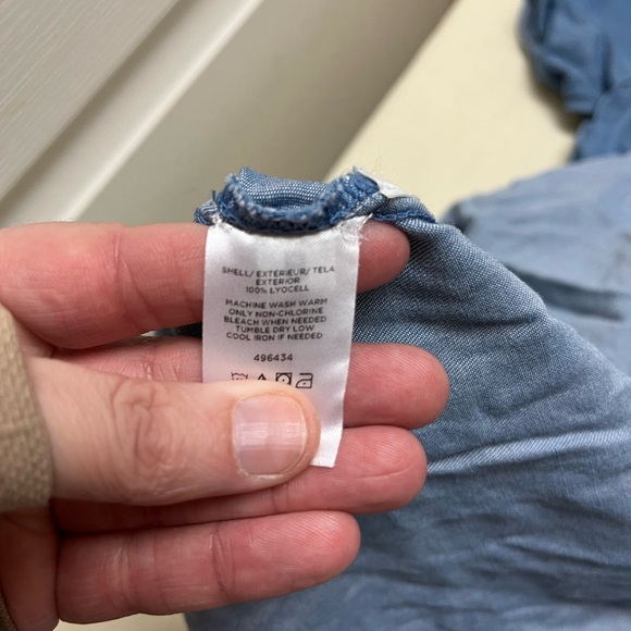 Loft size 2 chambray 100% lyocell flutter sleeve wrap dress - Picture 8 of 15